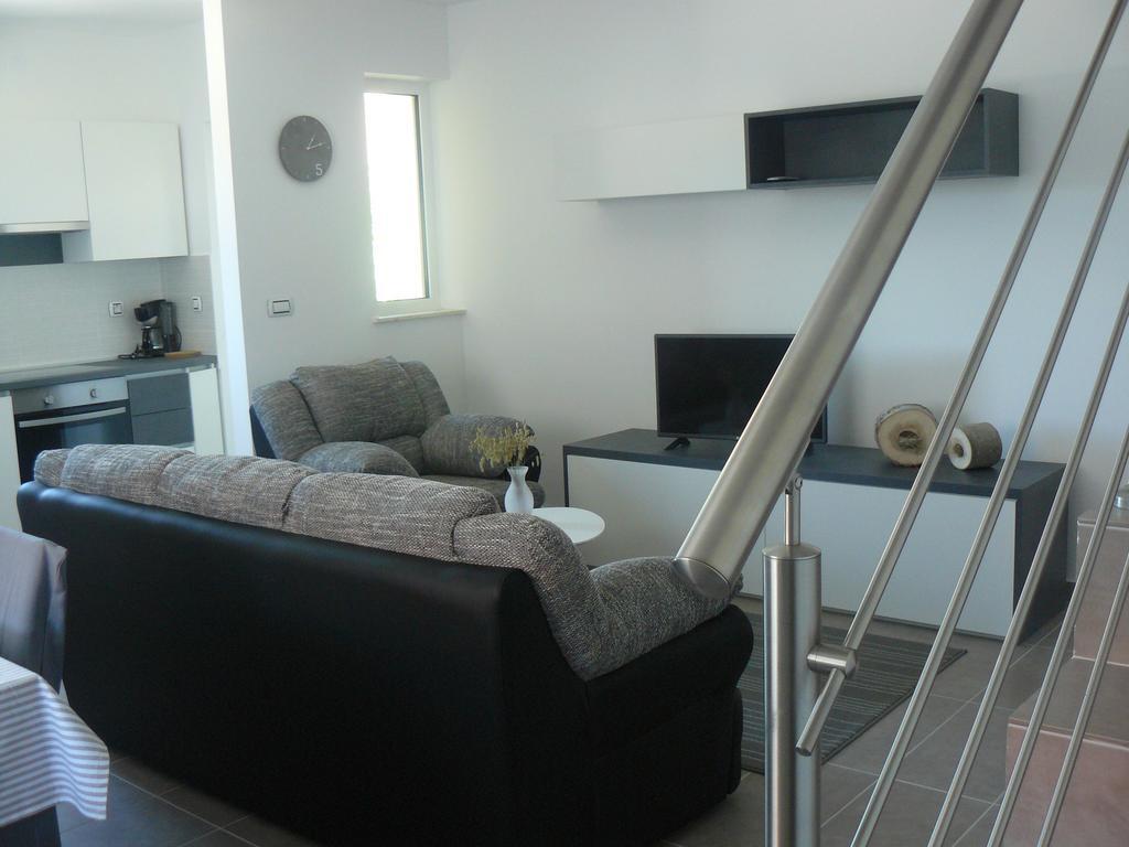 My Nest Accommodation Privlaka  Buitenkant foto